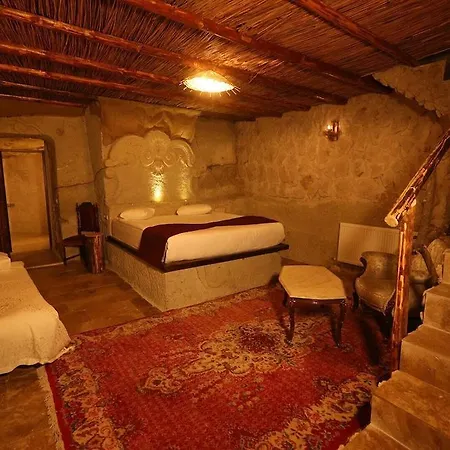 Cave House Nar