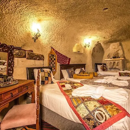 Cave House Hotel 2*