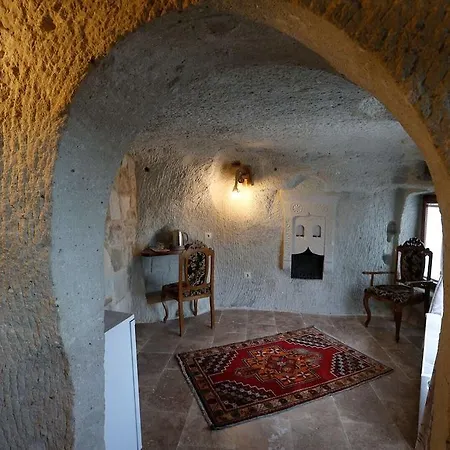 Cave House Hotel 2*