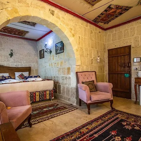 Cave House Nar