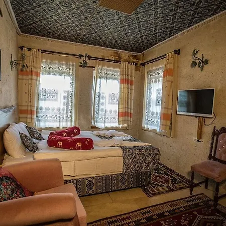 Cave House Hotel Nar