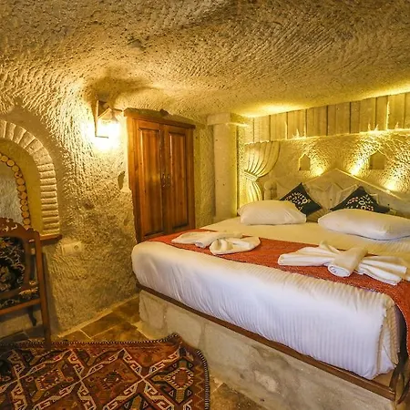 Cave House 2* Nar