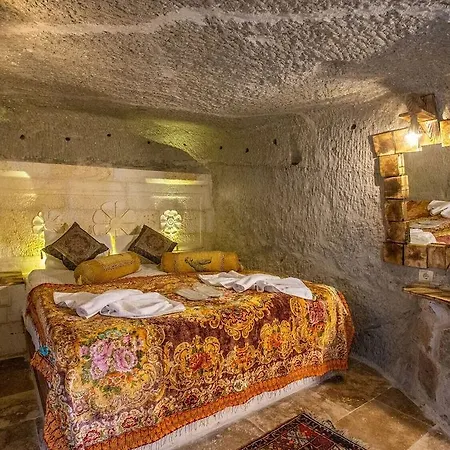 Cave House 2*