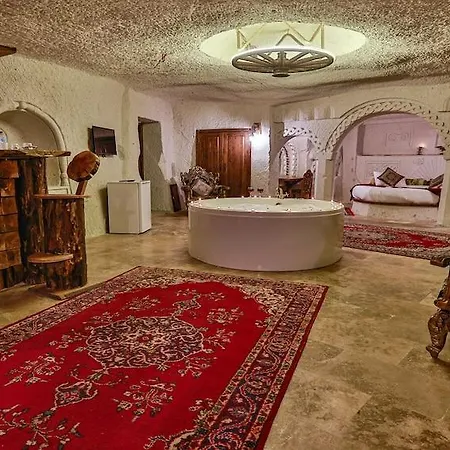 Cave House Nar