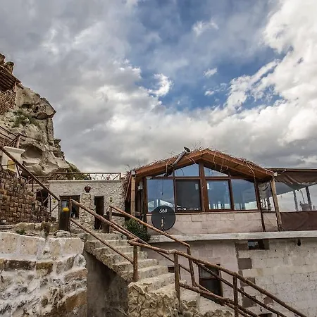 Hotel Cave House Nar