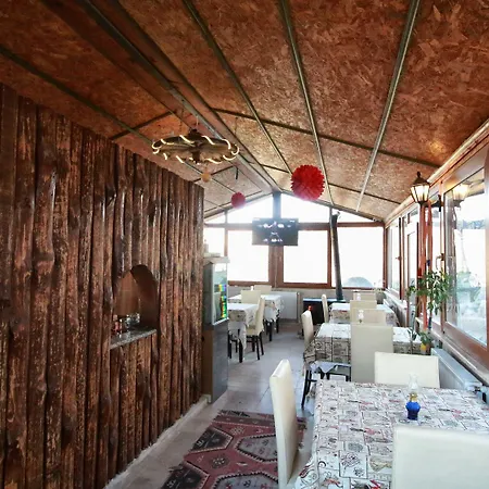 Hotel Cave House Nar