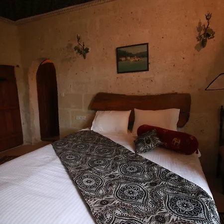 Cave House Hotel 2*
