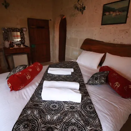 Cave House Hotel 2*
