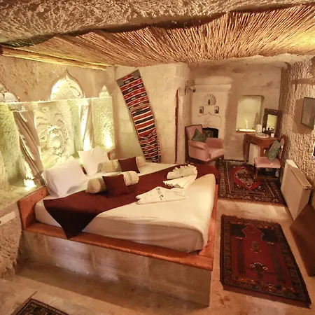 Cave House Nar